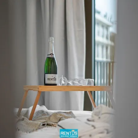 Apartment Naast T - Beautifully Furnished With Sea View *